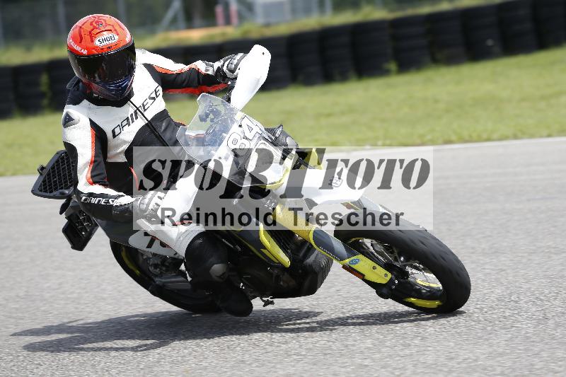 /Archiv-2024/29 12.06.2024 MOTO.CH Track Day ADR/Gruppe gelb/84